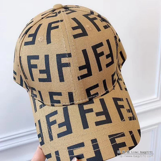 FENDI芬迪 火爆款 時尚棒球帽 四季可戴 LLWJ6872